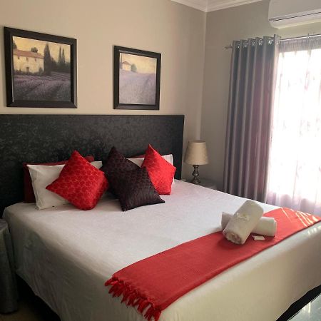 Bay Sun Lodge Richards Bay Esterno foto