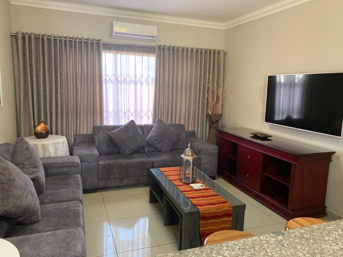 Bay Sun Lodge Richards Bay Esterno foto